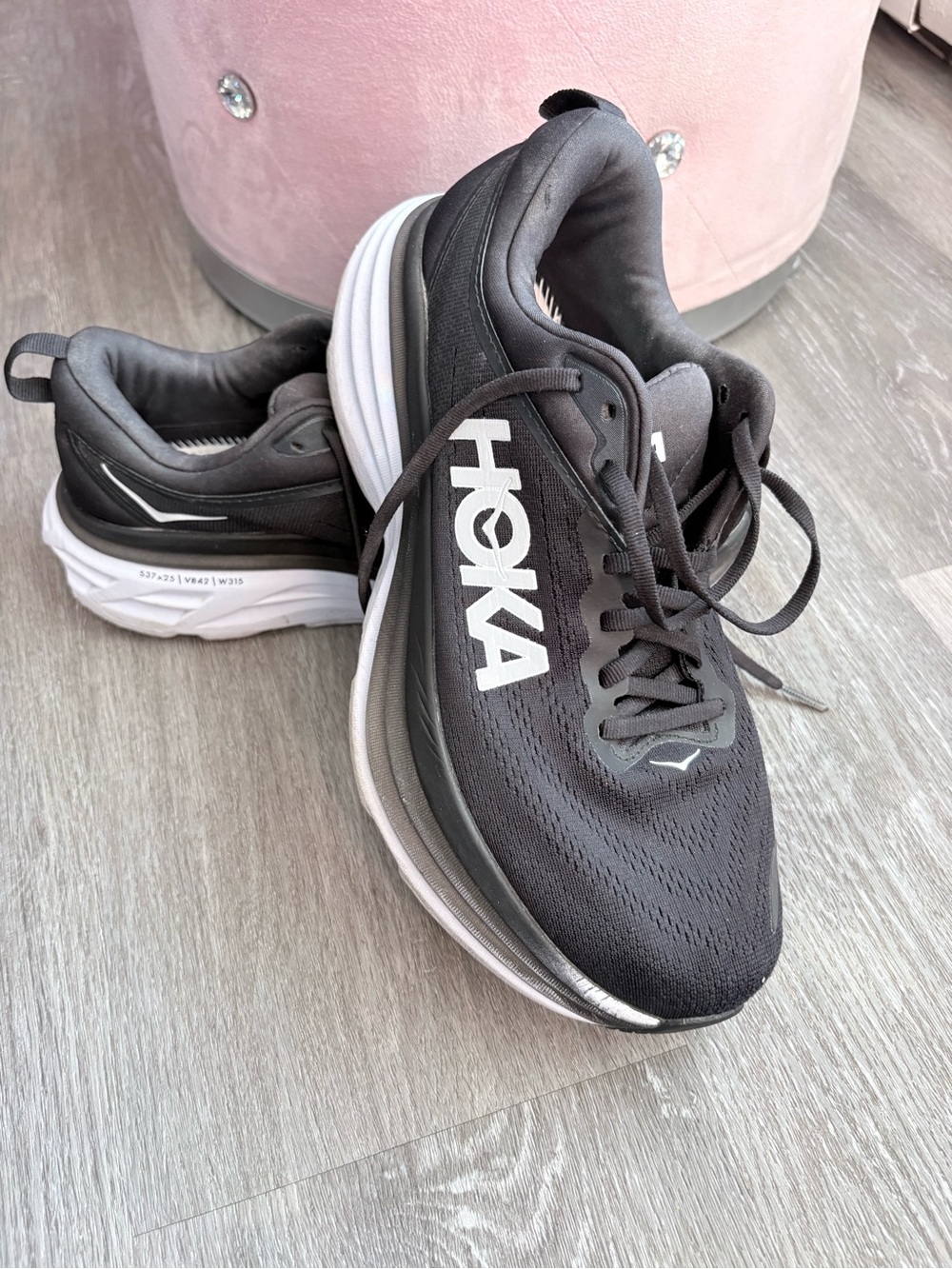 Hoka Men's Black and White Athletic Running Shoes 9wide